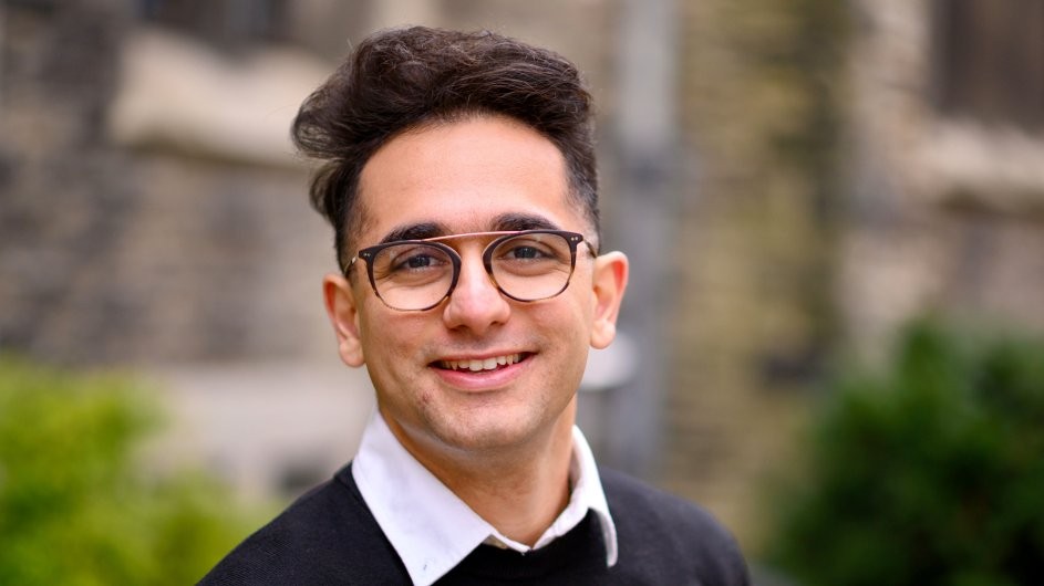 Computer Science PhD student Hamoon Mousavi Headshot of Hamoon Mousavi