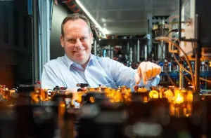 Image of Sebastian Will in his lab