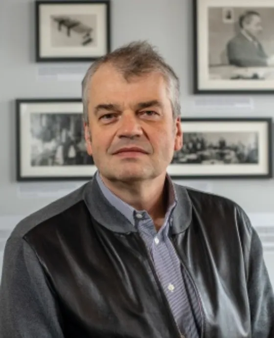 Dmitri N. Basov