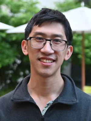 Henry Yuen Headshot